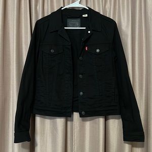 Levi’s trucker jacket